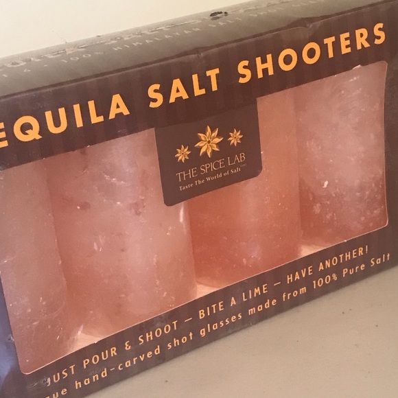 NEW The Spice Lab Tequila 100% Himalayan Salt Shooters hand-carved shot glasses - Picture 3 of 5
